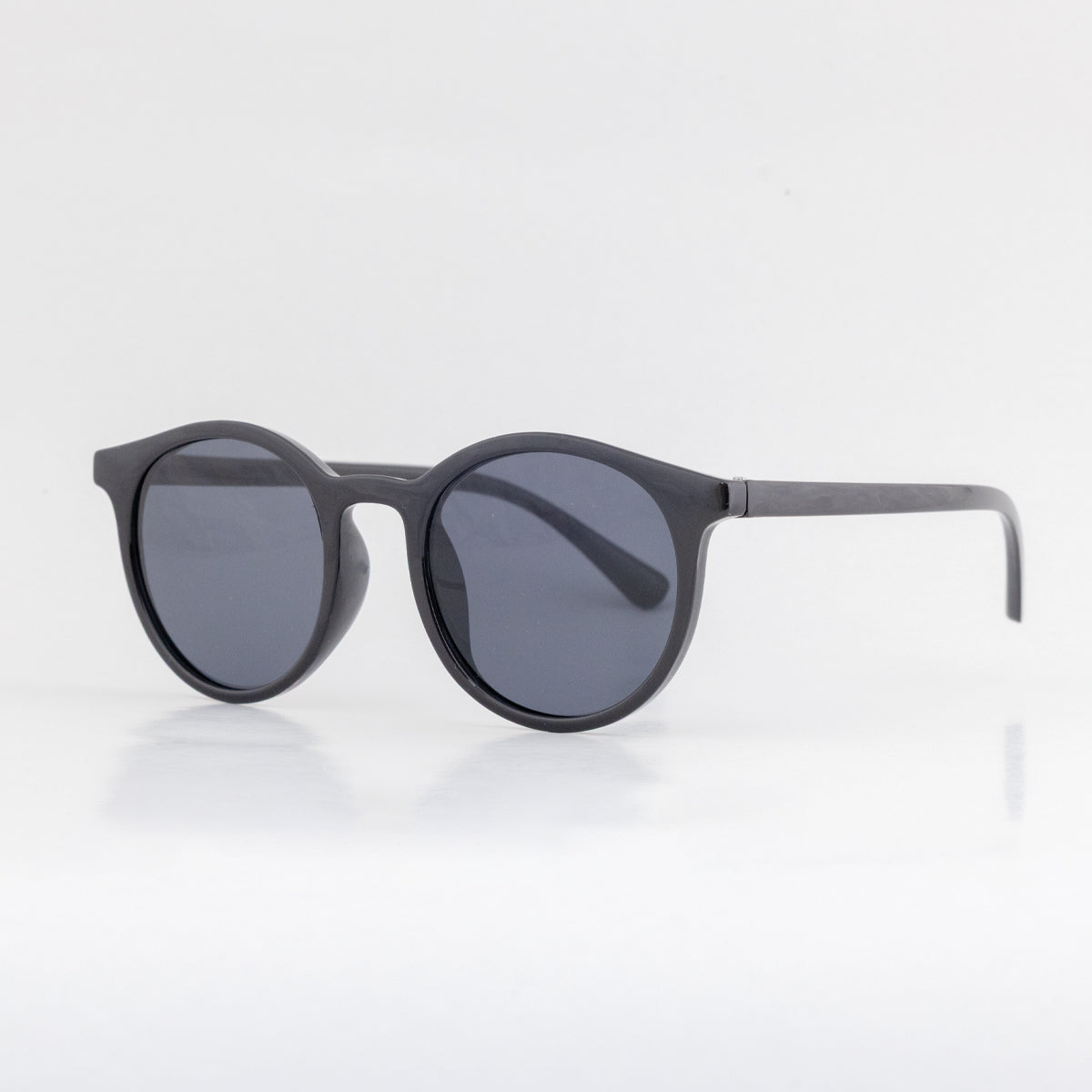 Neom Classic Black